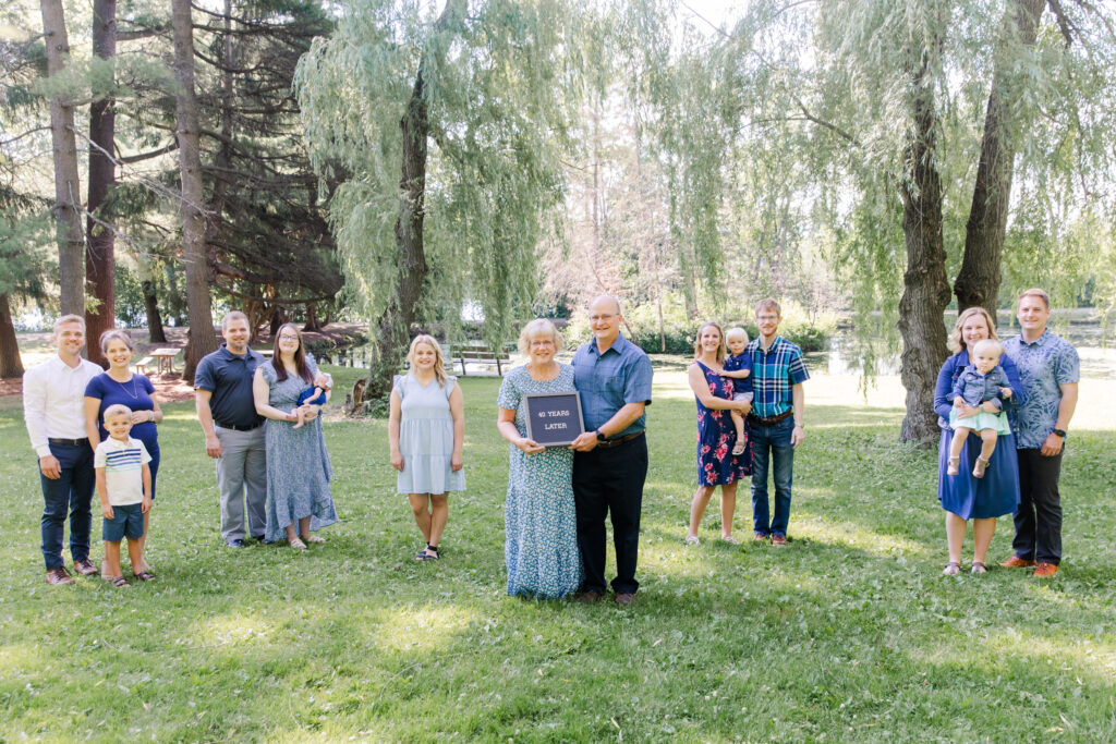 extended family session, eau claire, wi